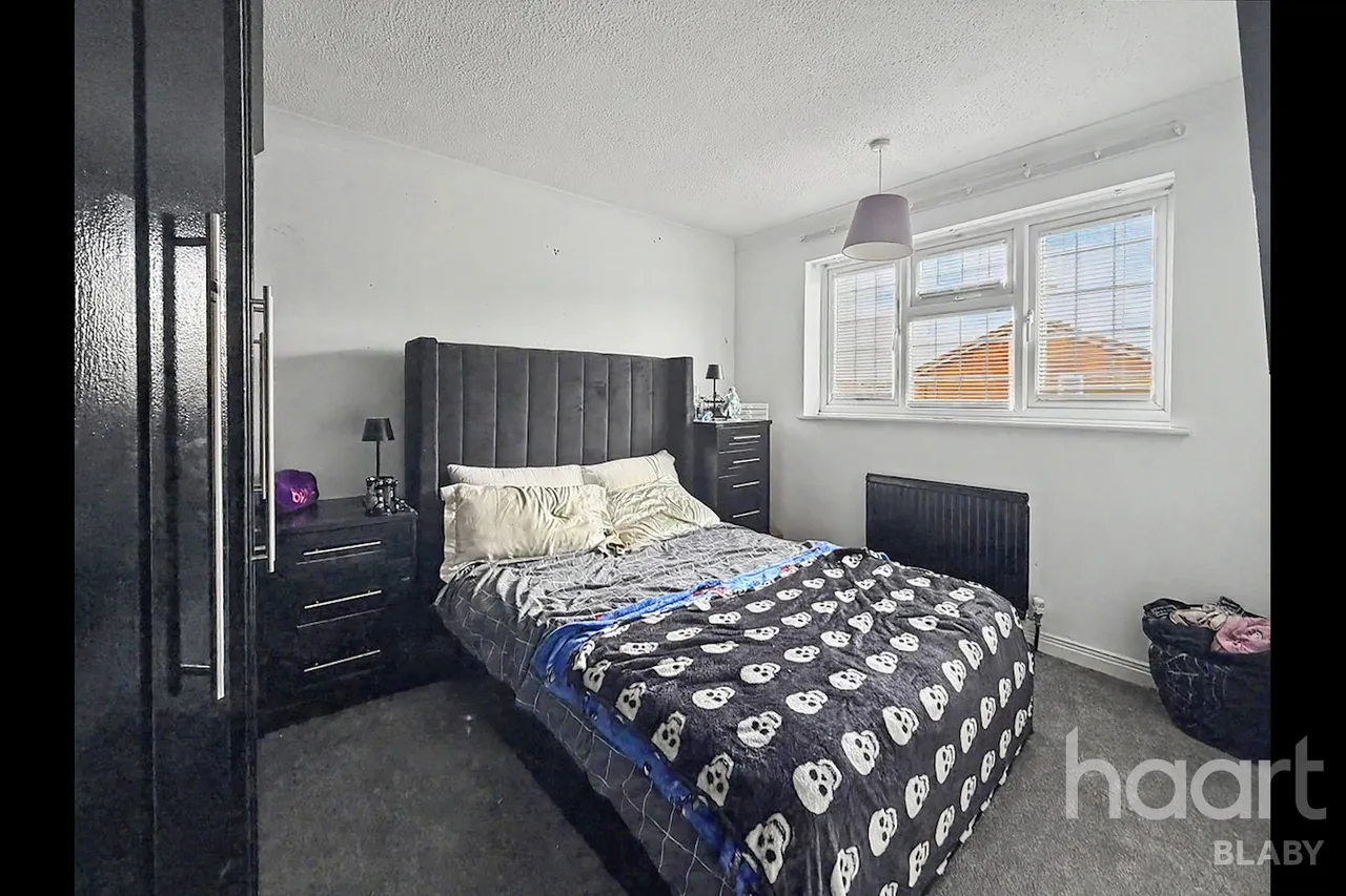 Barn Close, Wigston, LE18, photo 8