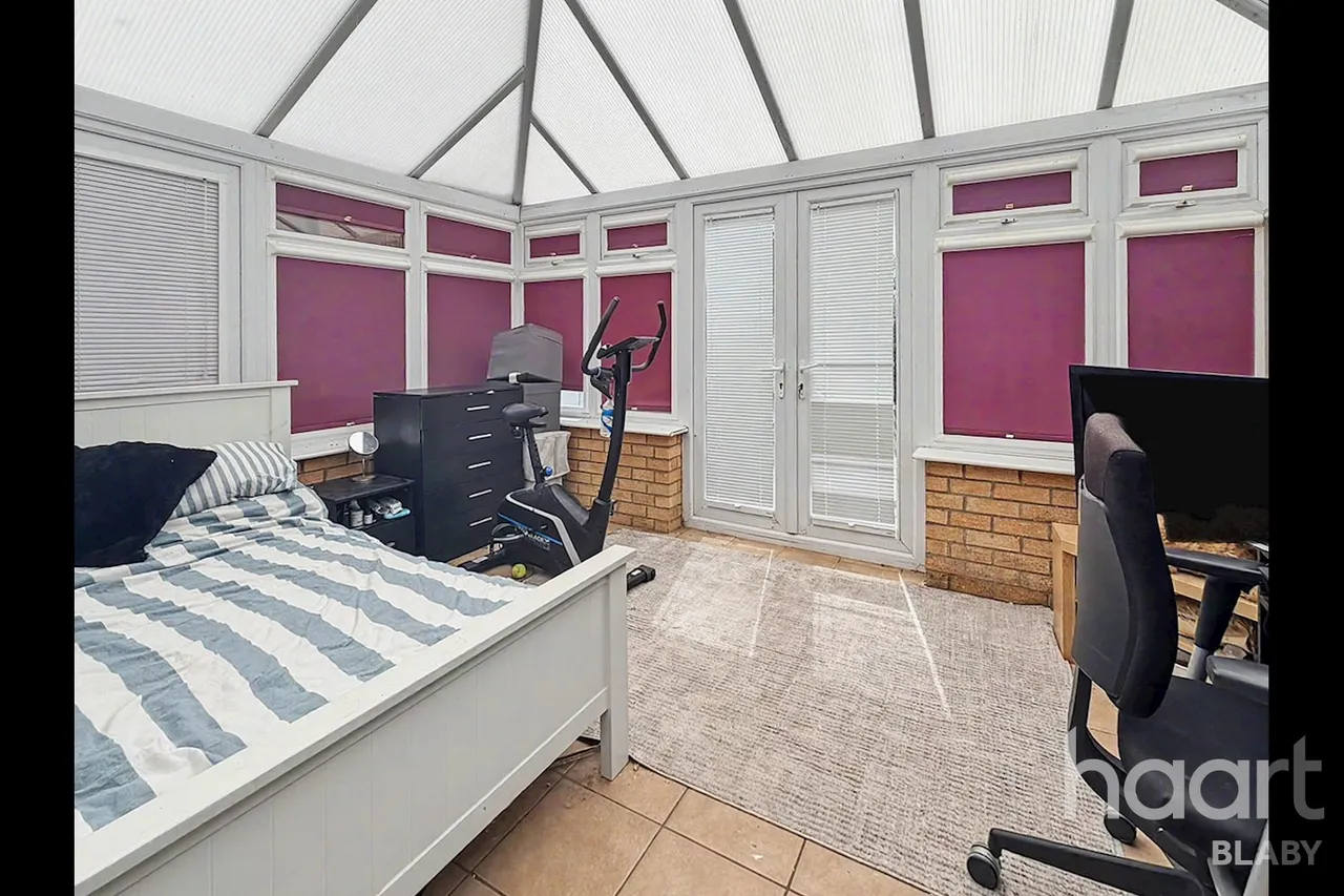 Barn Close, Wigston, LE18, photo 13