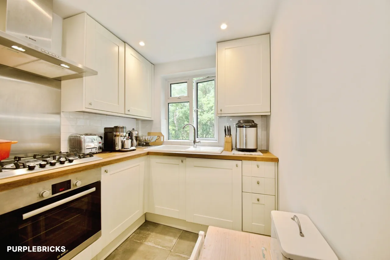 Finchley Park, London, N12, photo 6