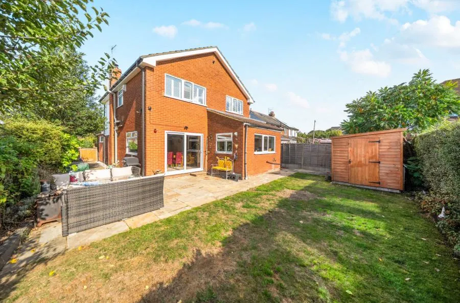 Dunstable Road, Caddington, LU1, photo 16