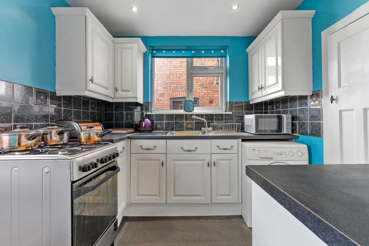 Dykin Road, Widnes, Widnes, WA8 3HN, photo 3