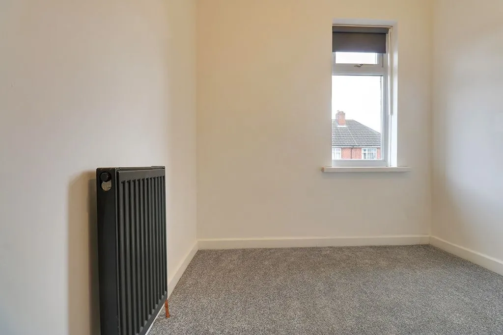 Dick Sheppard Avenue, Tipton, DY4, photo 7