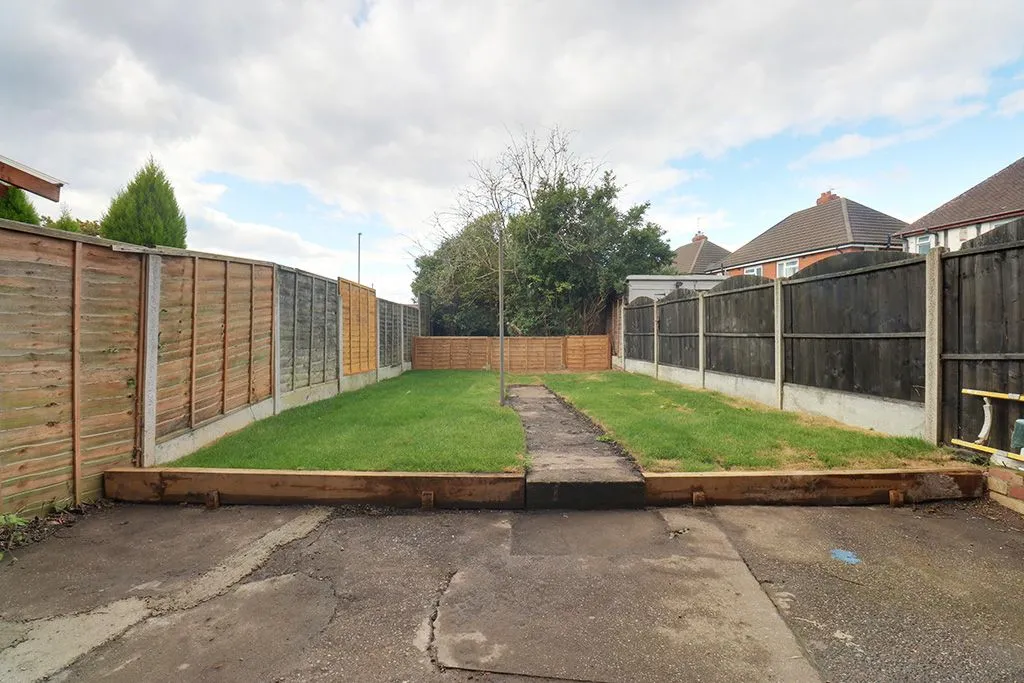 Dick Sheppard Avenue, Tipton, DY4, photo 11