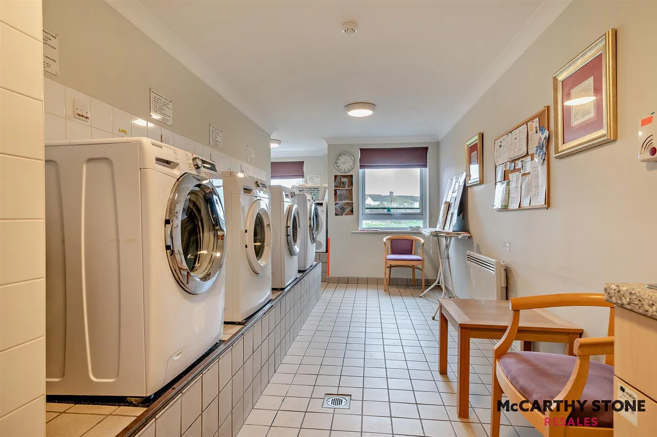 Station Road, Worle, BS22, photo 9