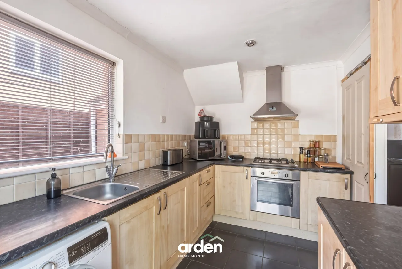 Kingham Close, Redditch, B98, photo 2