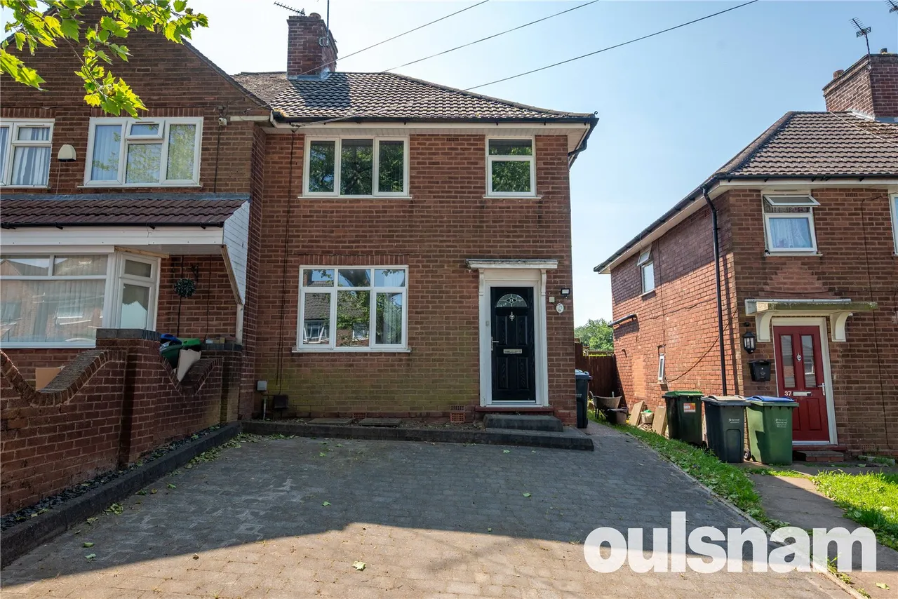 3 bed house to rent — Bodenham Road, Oldbury, West Midlands, B68 0SF