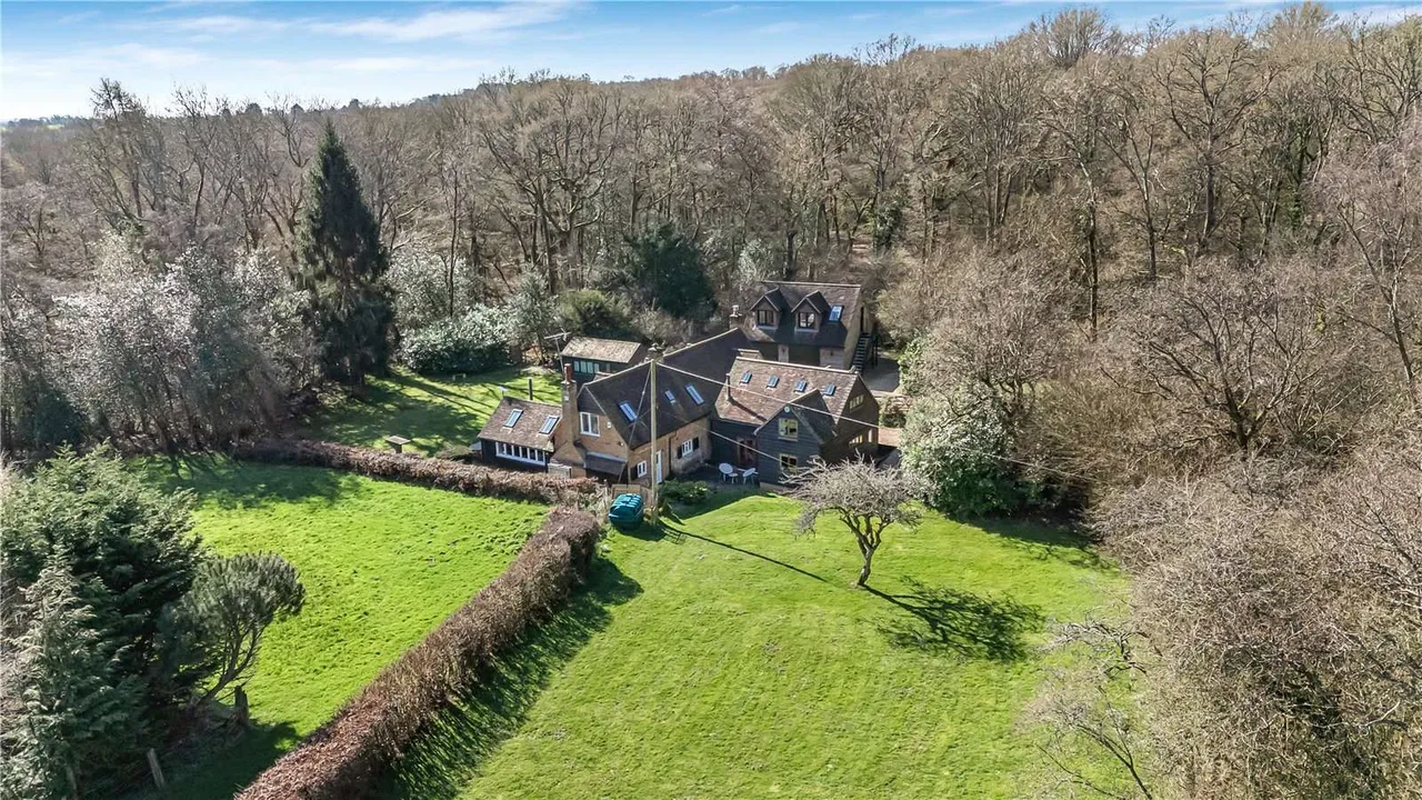 Moor Common, Lane End, HP14, photo 23