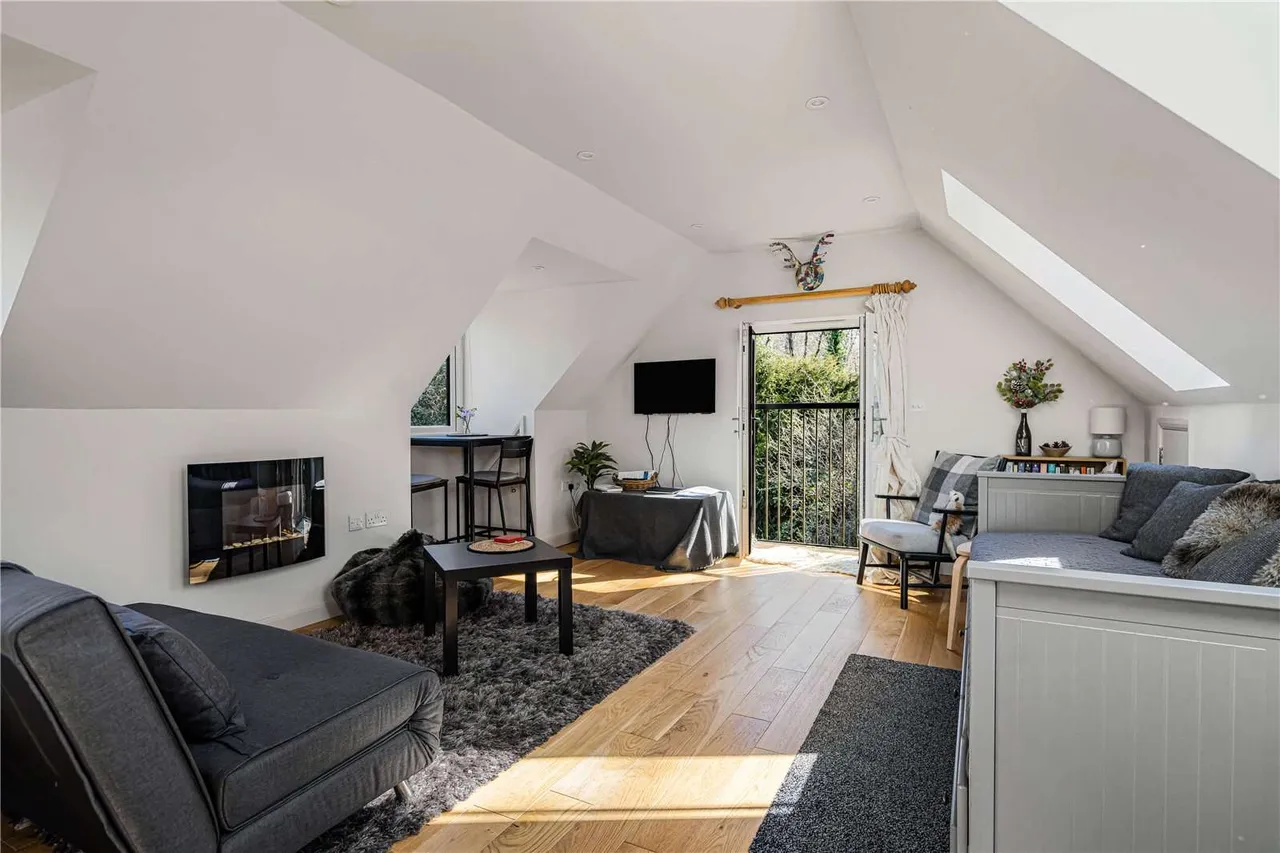 Moor Common, Lane End, HP14, photo 16