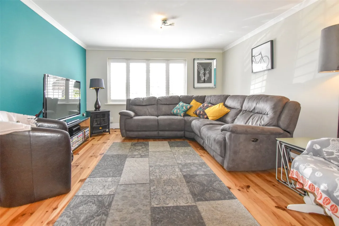 Boxalls Grove, Aldershot, Hampshire, GU11 3QS, photo 7