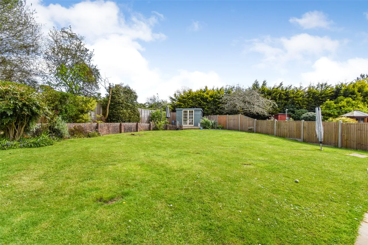 Boxalls Grove, Aldershot, Hampshire, GU11 3QS, photo 15
