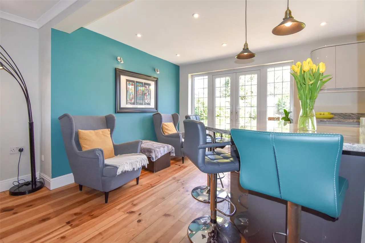 Boxalls Grove, Aldershot, Hampshire, GU11 3QS, photo 6