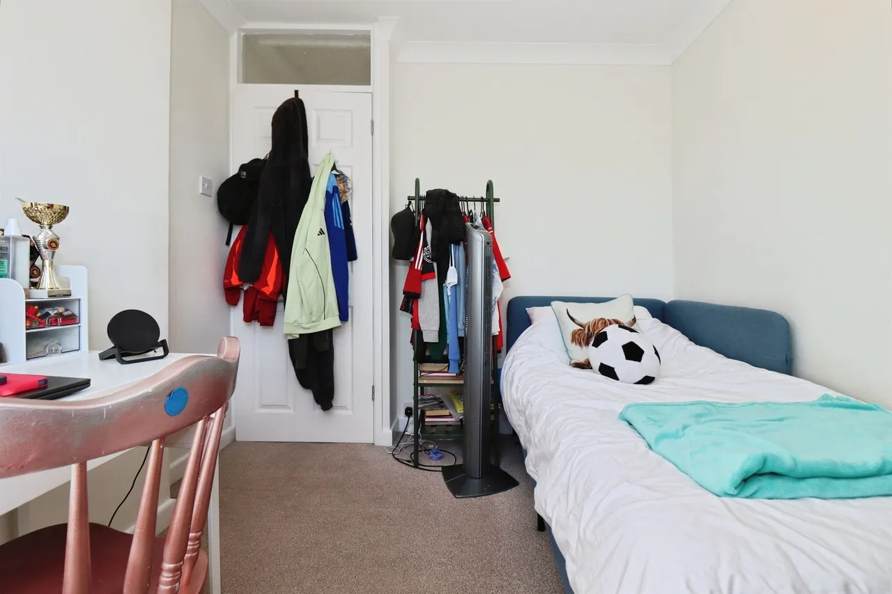 Charlton Road, Brentry, Bristol, photo 9