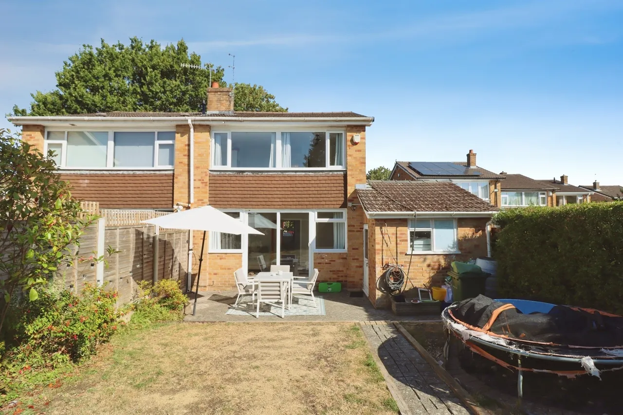 Charlton Road, Brentry, Bristol, photo 12