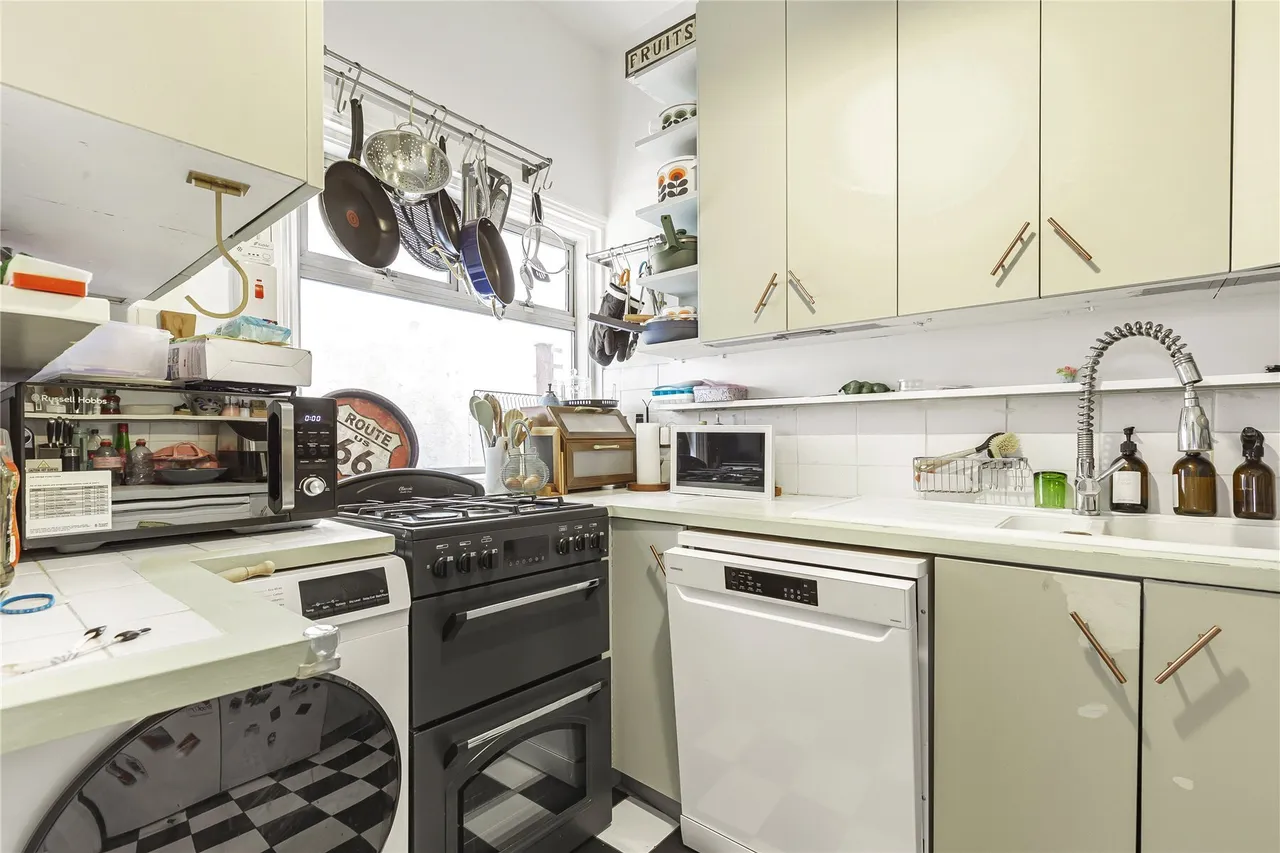 Drakefield Road, London, SW17, photo 11