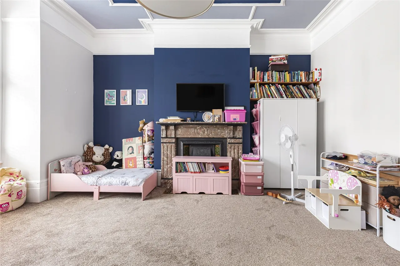 Drakefield Road, London, SW17, photo 10