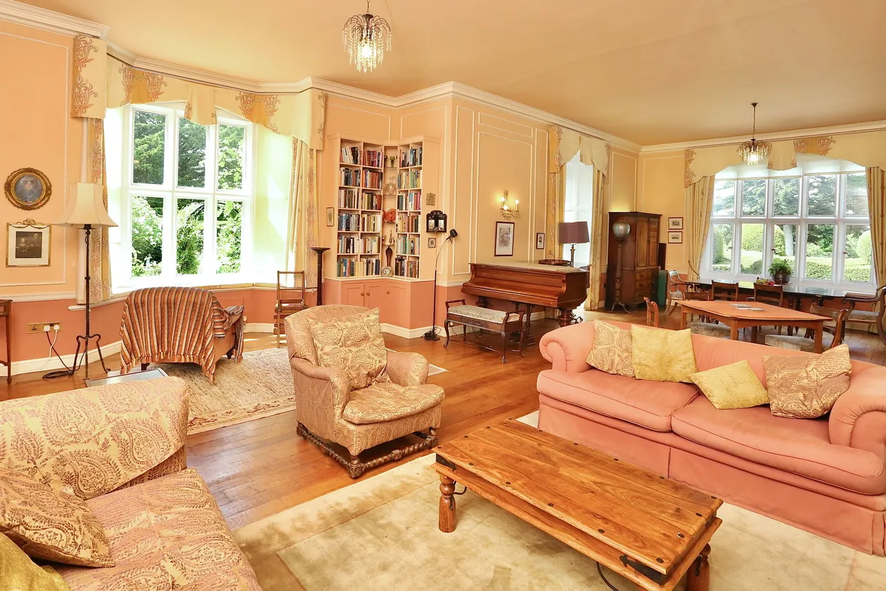 Trebencyn Park, Trebencyn, NP7, photo 6