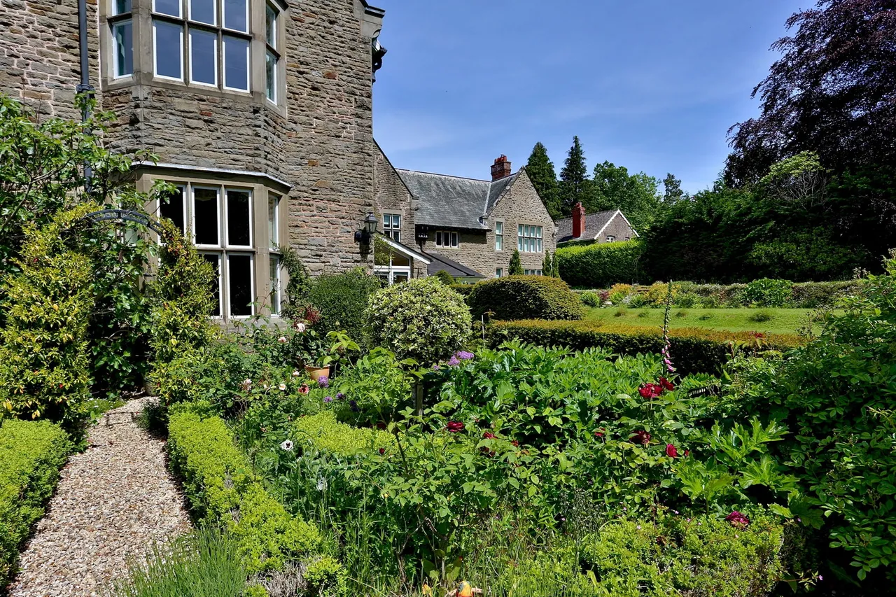 Trebencyn Park, Trebencyn, NP7, photo 38