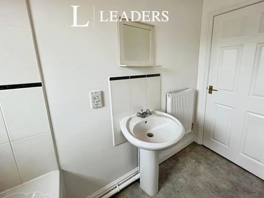 Harveys Close, Spalding, PE11, photo 12
