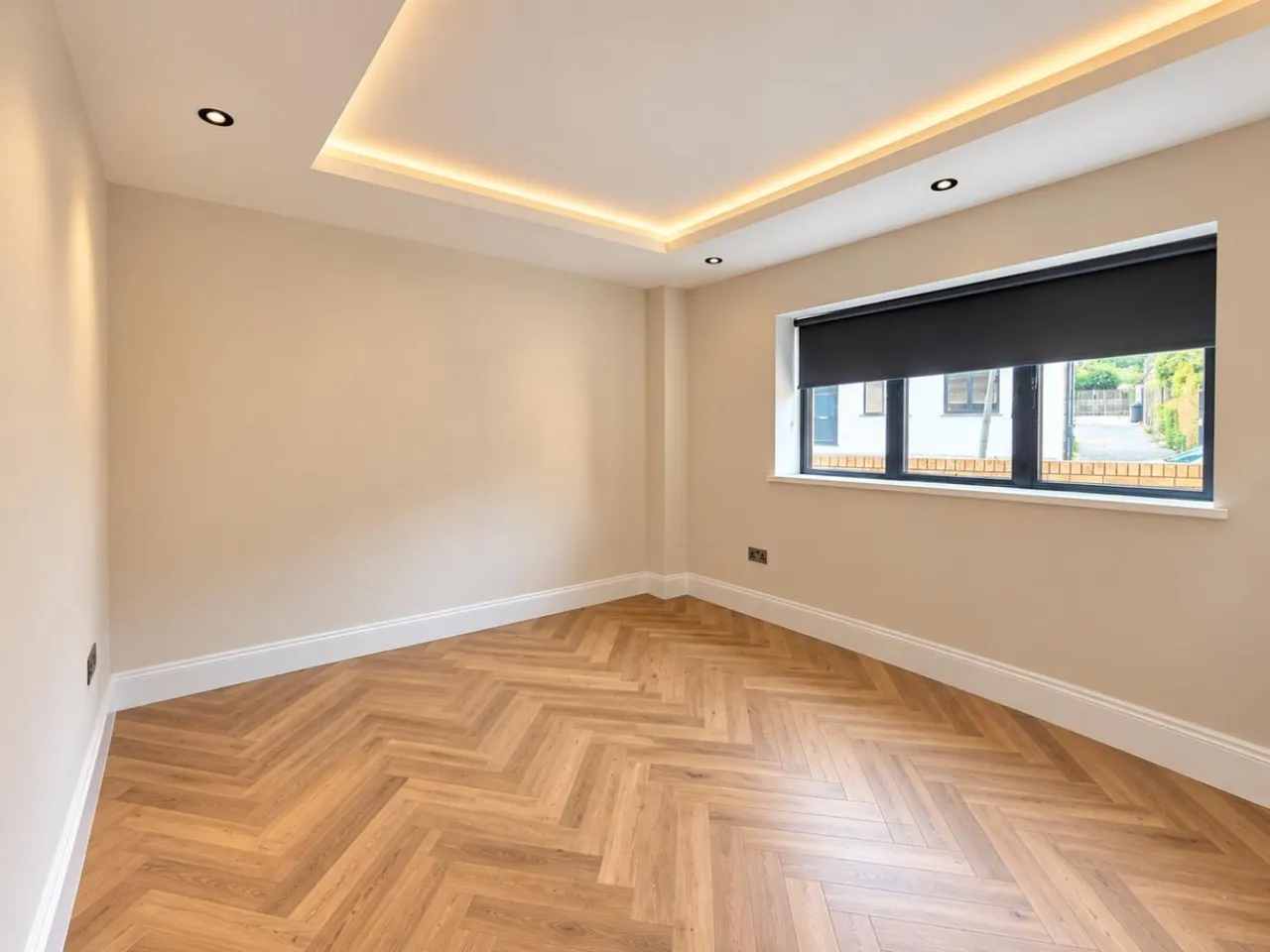 Hazelwood Avenue, Morden, SM4, photo 5