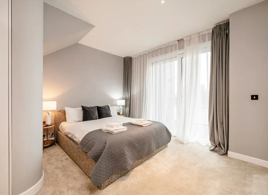 Central Avenue, Fulham, SW6, photo 6