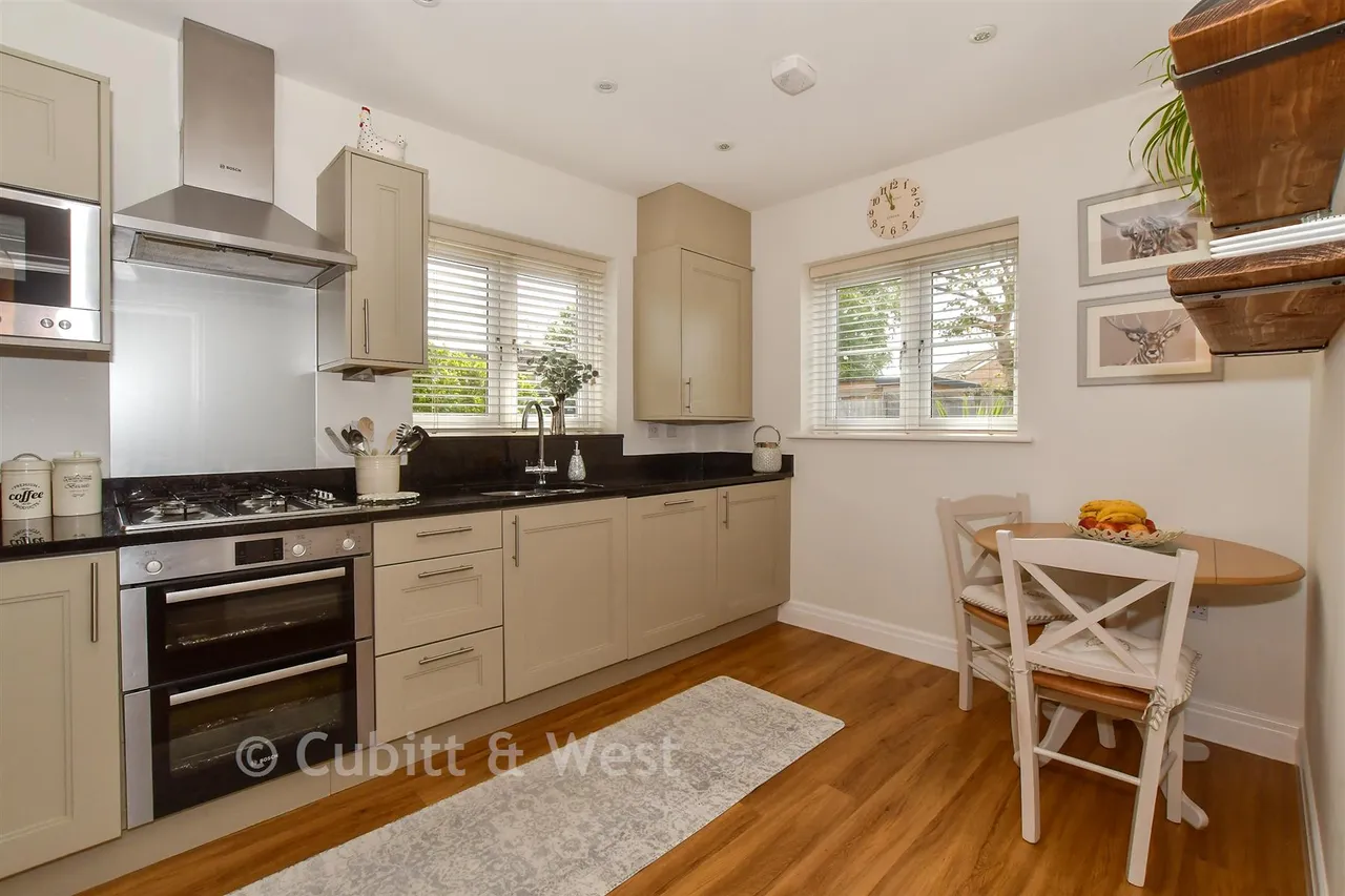 Westhill Close, Burgess Hill, RH15, photo 4