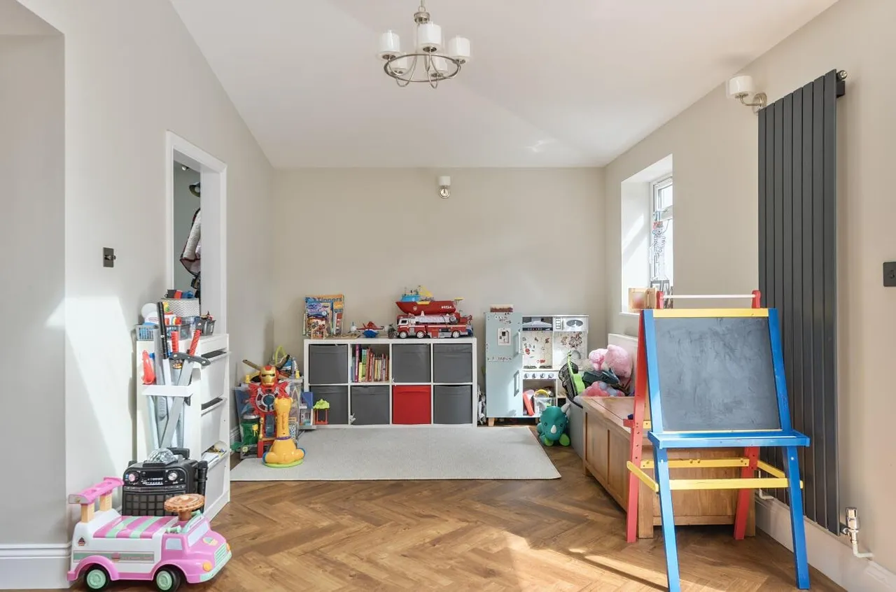 Winkworth Road, Banstead, SM7 2QT, photo 10