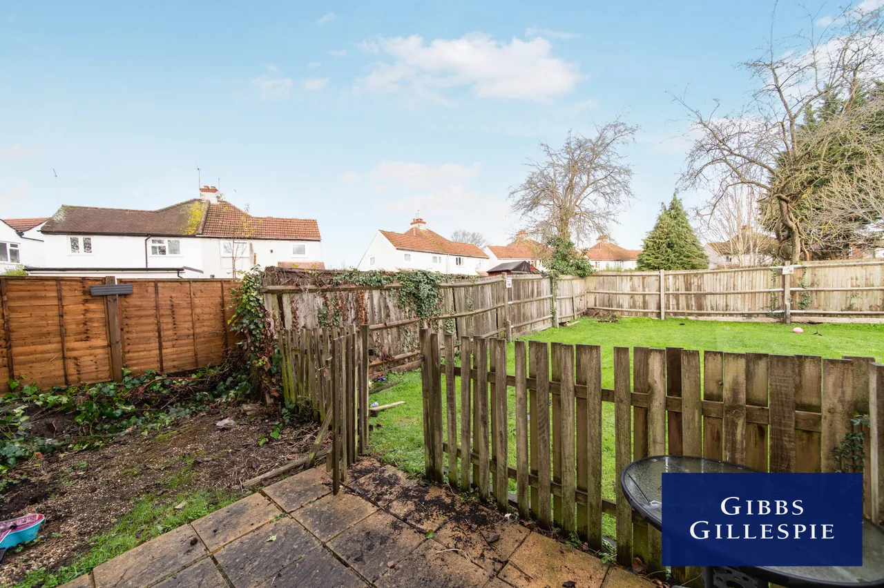 Rickmansworth Road, Fees Apply, HA5, photo 10