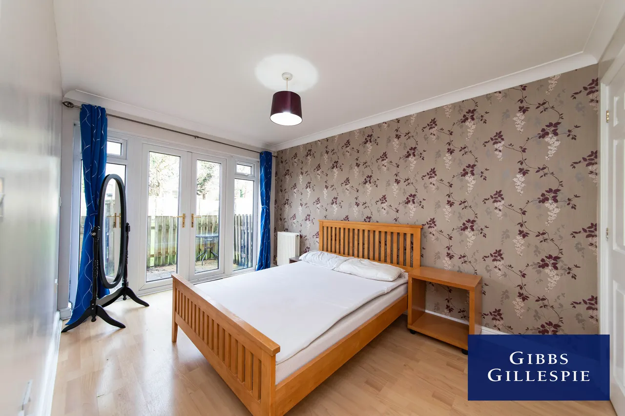 Rickmansworth Road, Fees Apply, HA5, photo 3
