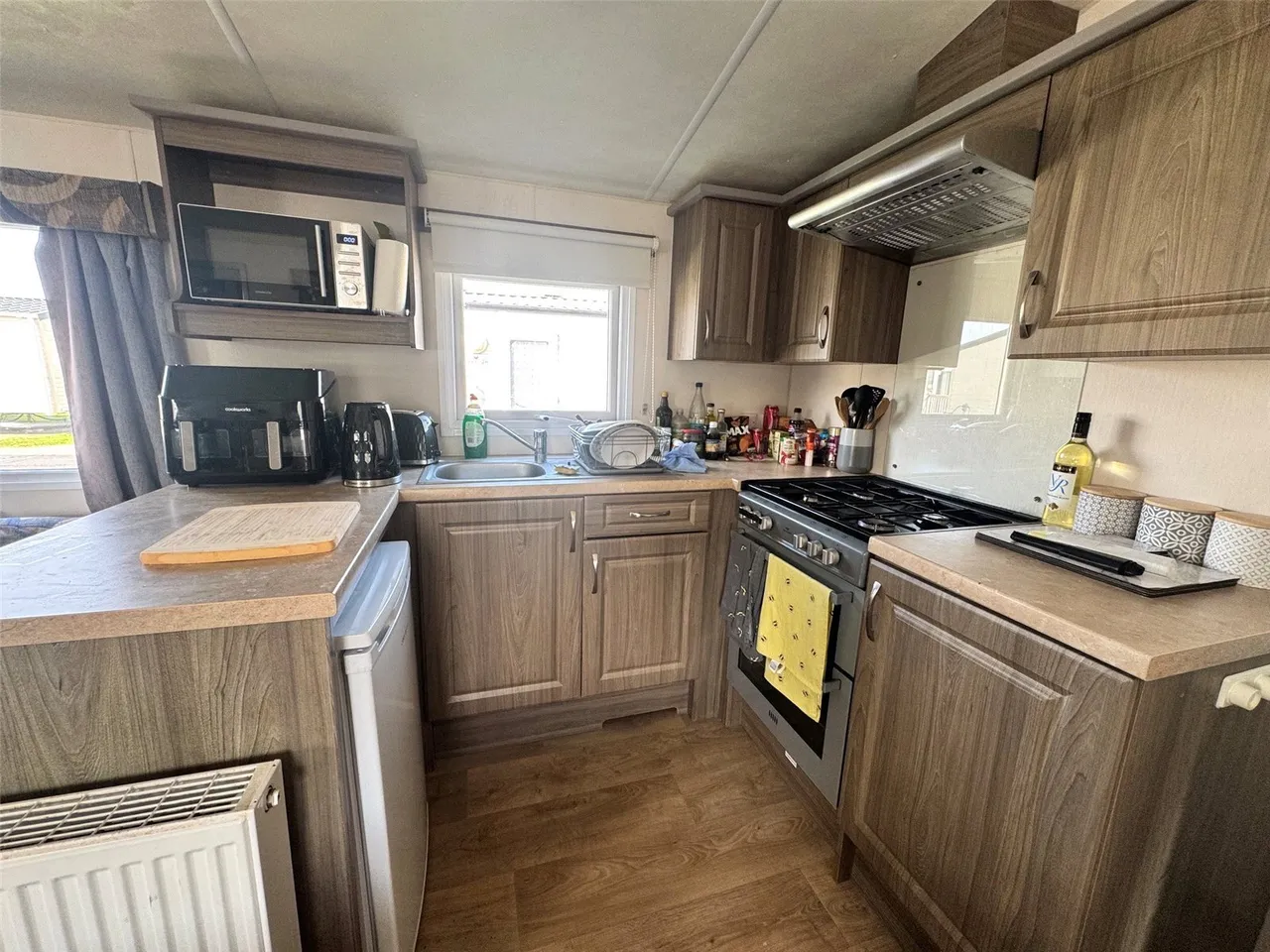 Manor Road, Hayling Island, PO11, photo 4