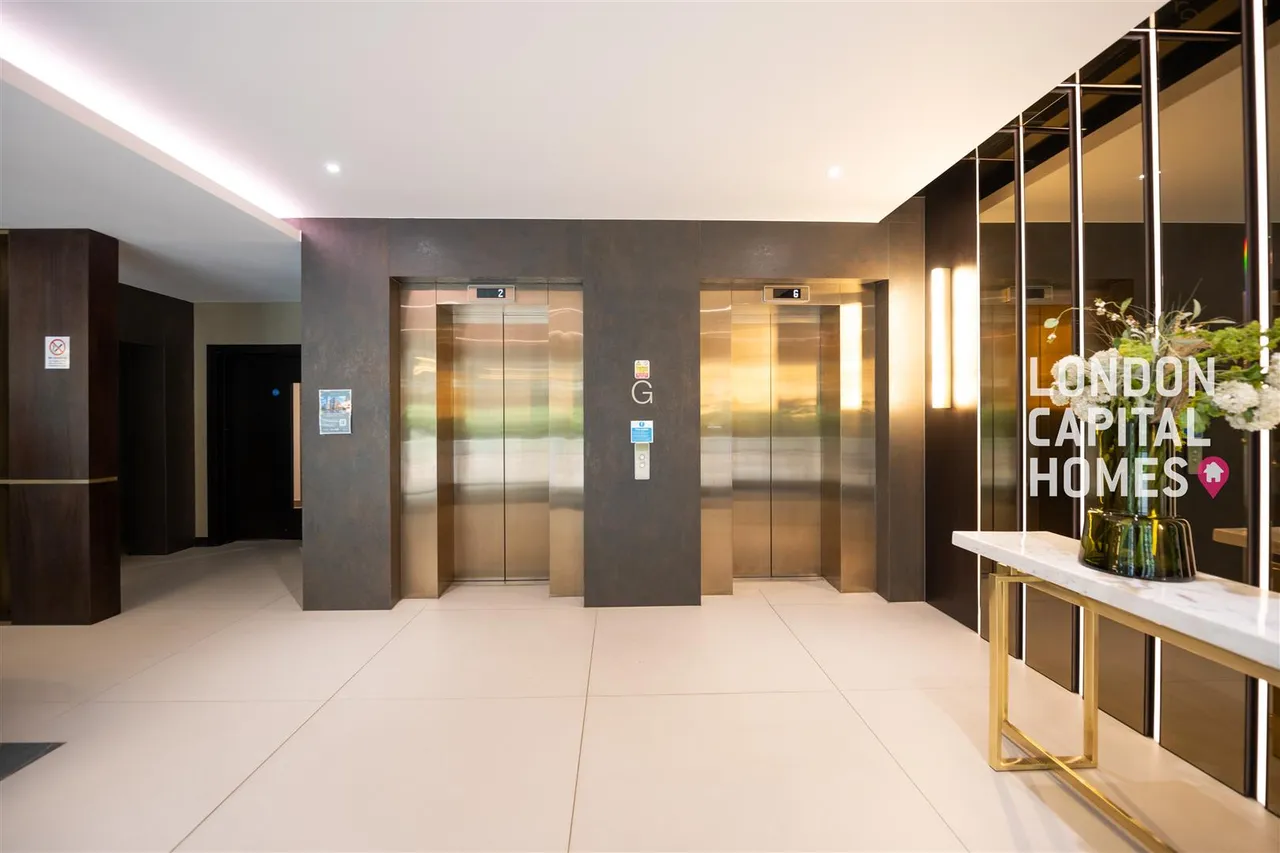 Lockgate Road, London, photo 13