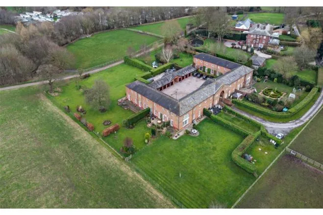 Somerford Hall, Somerford, CW12, photo 22