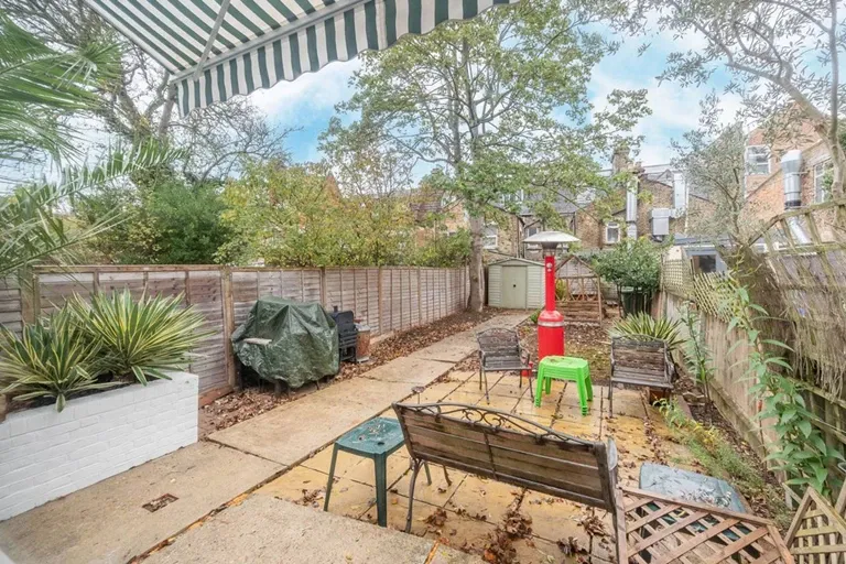 Hoveden Road, London, NW2 3XE, photo 3