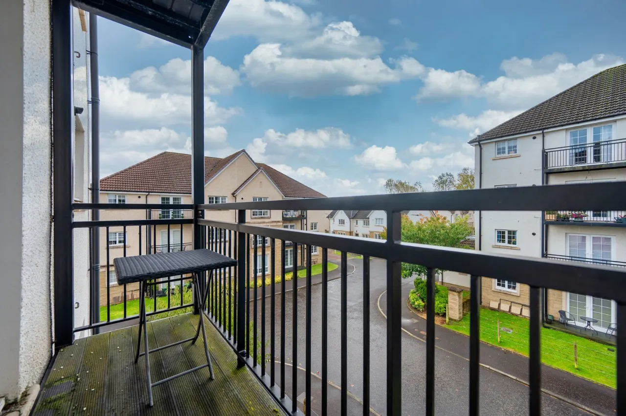 Alexander Grove, Bearsden, G61, photo 13