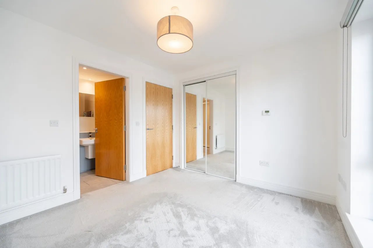 Alexander Grove, Bearsden, G61, photo 9