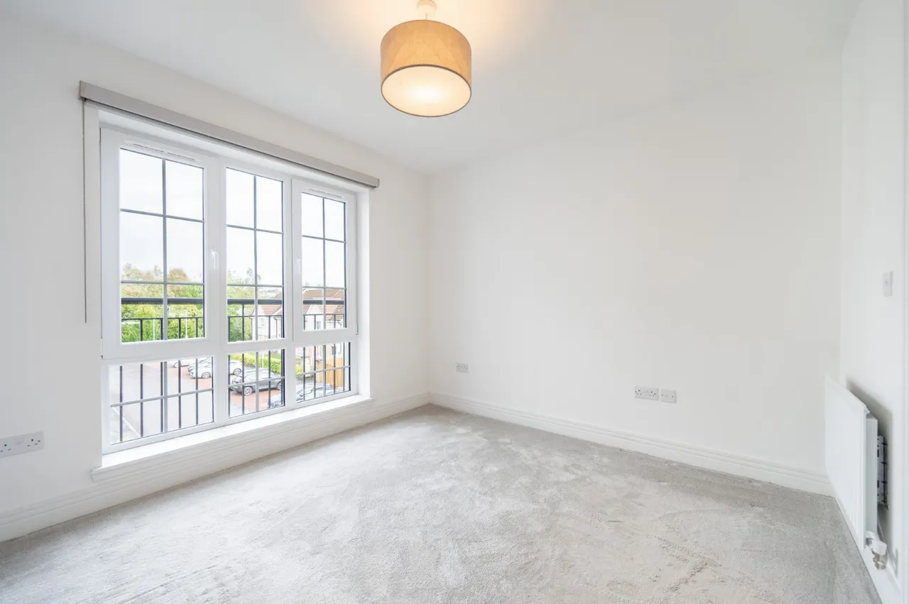 Alexander Grove, Bearsden, G61, photo 8