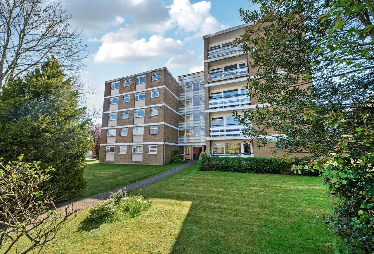 1 bed flat for sale — Shirley Heights, Shirley Road, SM6 9QD