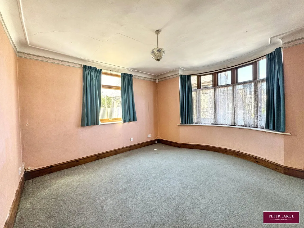 High Street, Dyserth, Dyserth, Denbighshire, LL18 6AB, photo 5