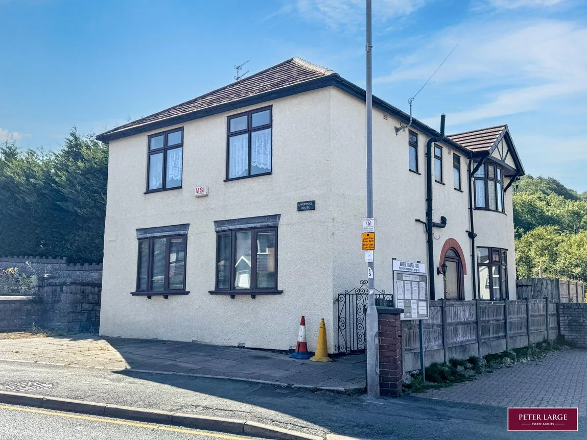 3 bed house for sale — High Street, Dyserth, Dyserth, Denbighshire, LL18 6AB