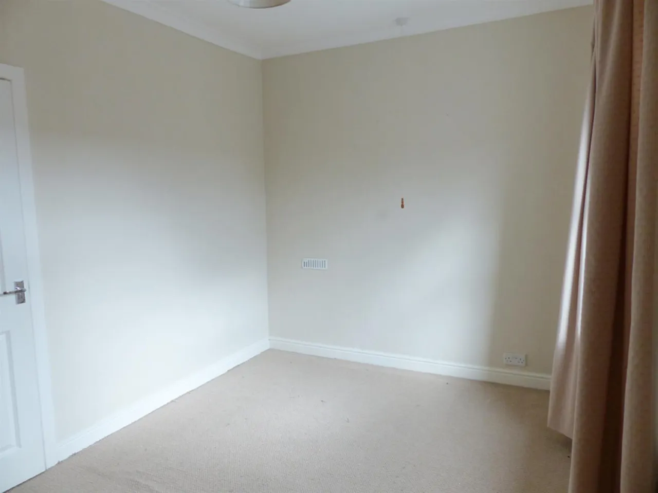 Victoria Street, Sutton-in-Craven, BD20, photo 6