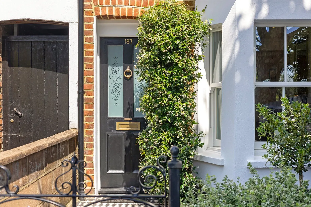 3 bed house for sale — Lower Mortlake Road, Richmond, TW9