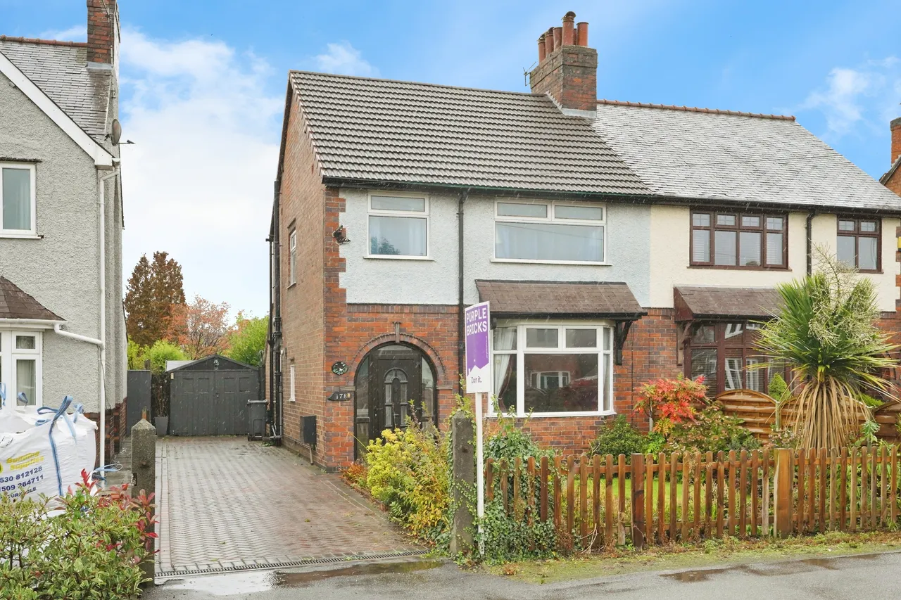 3 bed house for sale — Ashburton Road, Coalville