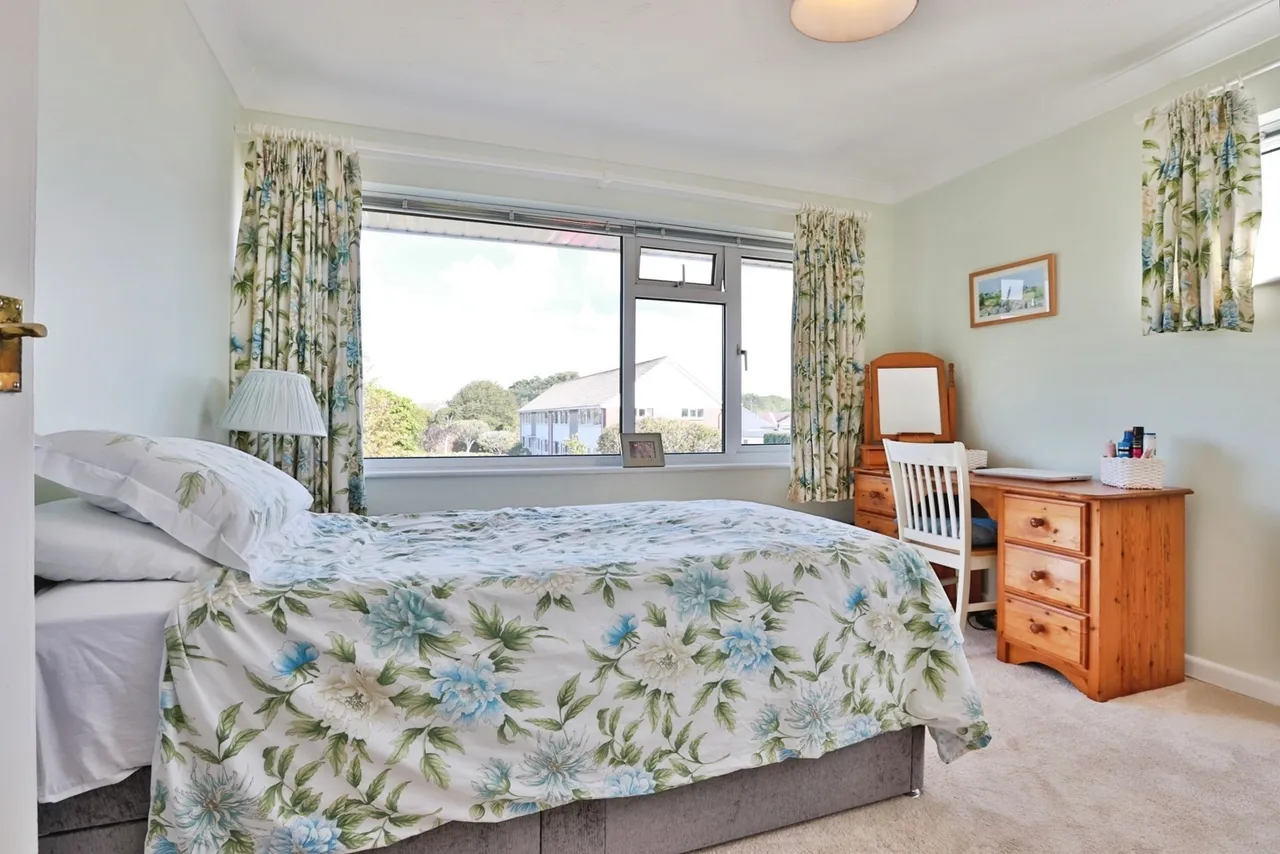 Bure Park, Christchurch, BH23, photo 9