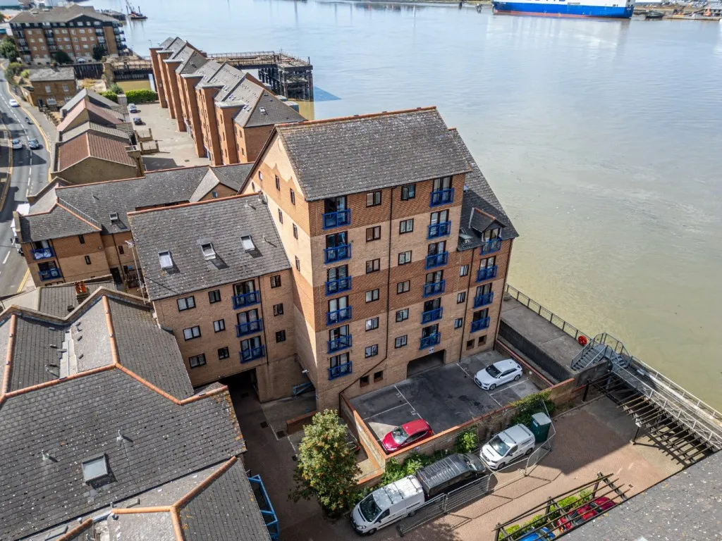 West Street, Gravesend, DA11, photo 11