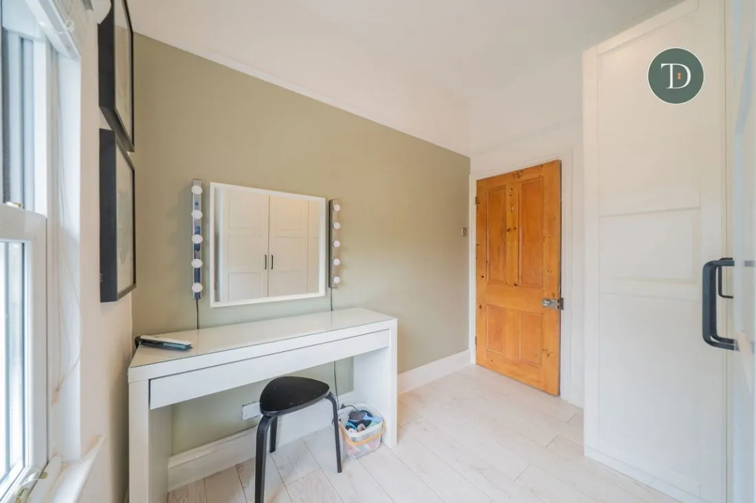 Chester Road, Whitby, CH65 6SB, photo 32