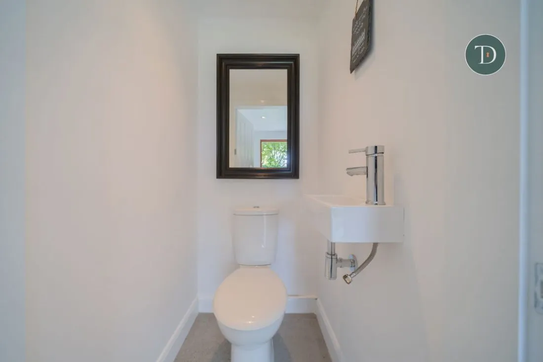 Chester Road, Whitby, CH65 6SB, photo 23