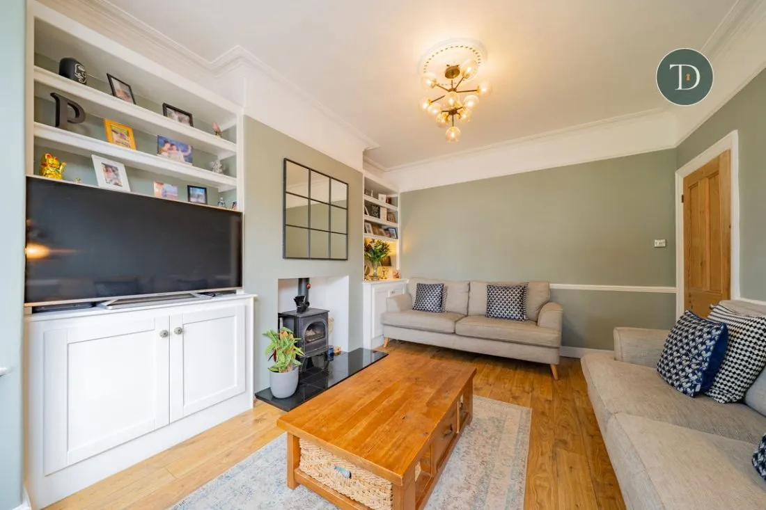 Chester Road, Whitby, CH65 6SB, photo 5