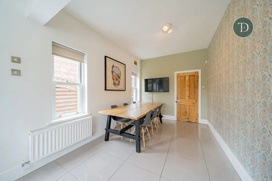 Chester Road, Whitby, CH65 6SB, photo 14