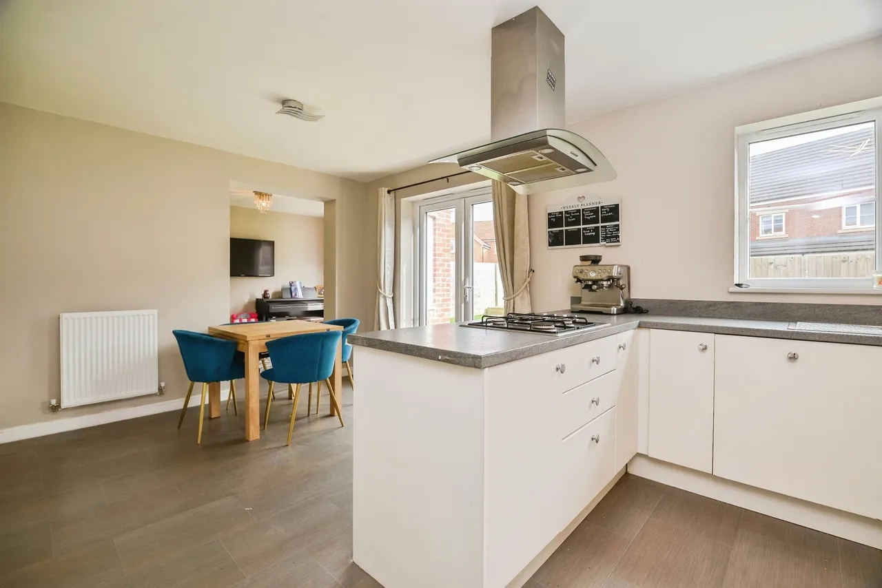 Sculptor Crescent, Stockton-On-Tees, TS18, photo 6