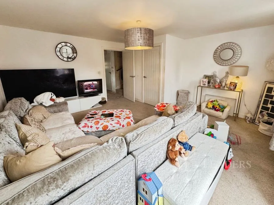 Lewis Road, Clacton-on-Sea, CO16, photo 6