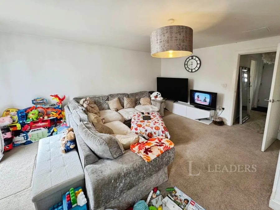 Lewis Road, Clacton-on-Sea, CO16, photo 3
